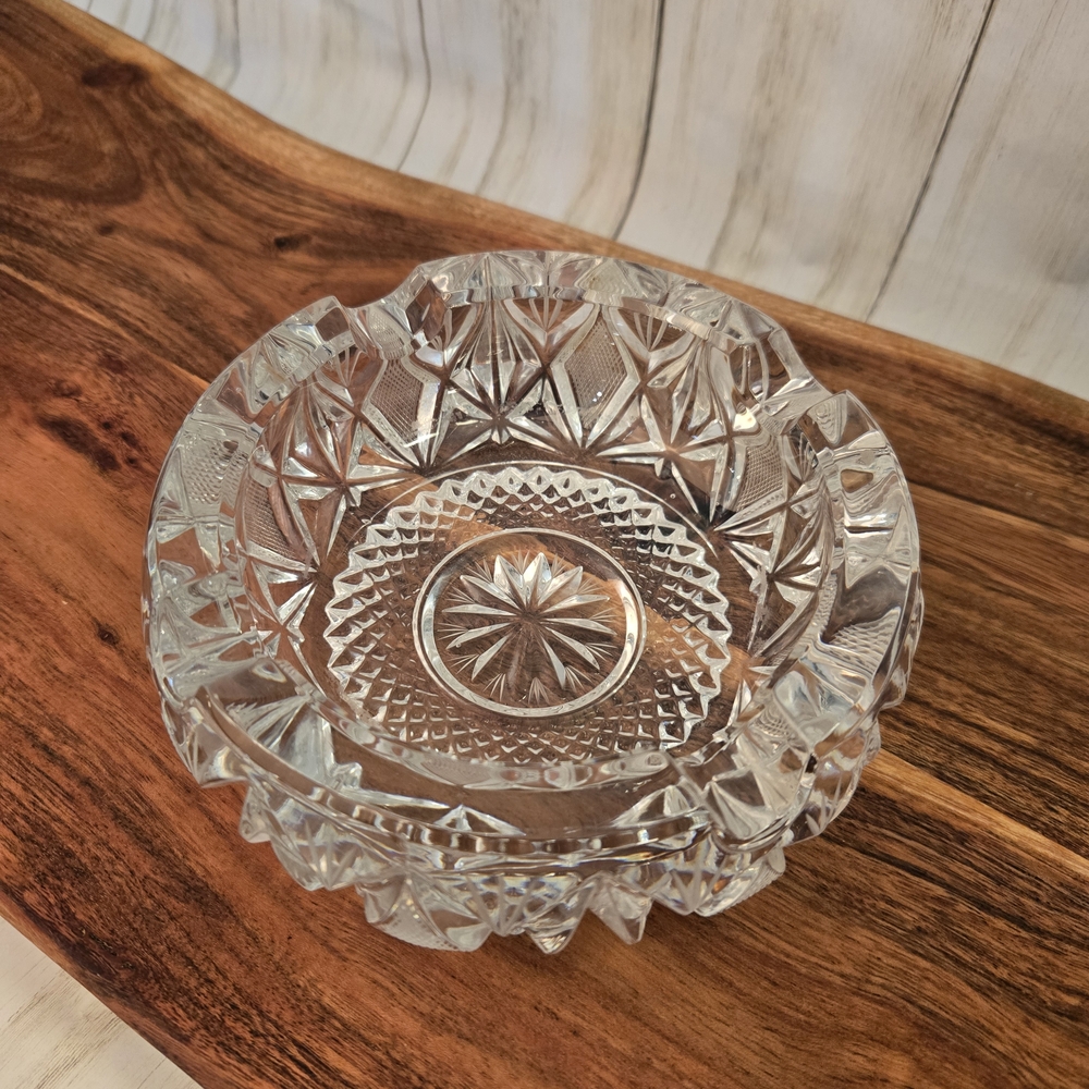 ASHTRAY OR BOWL